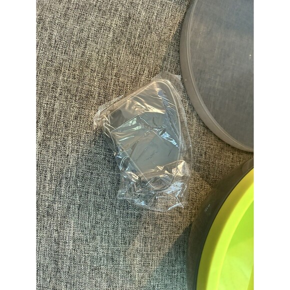 Pampered Chef Salad Cutting Bowl 100086 Prep Serve Lunch Green Vegetable - Picture 3 of 5